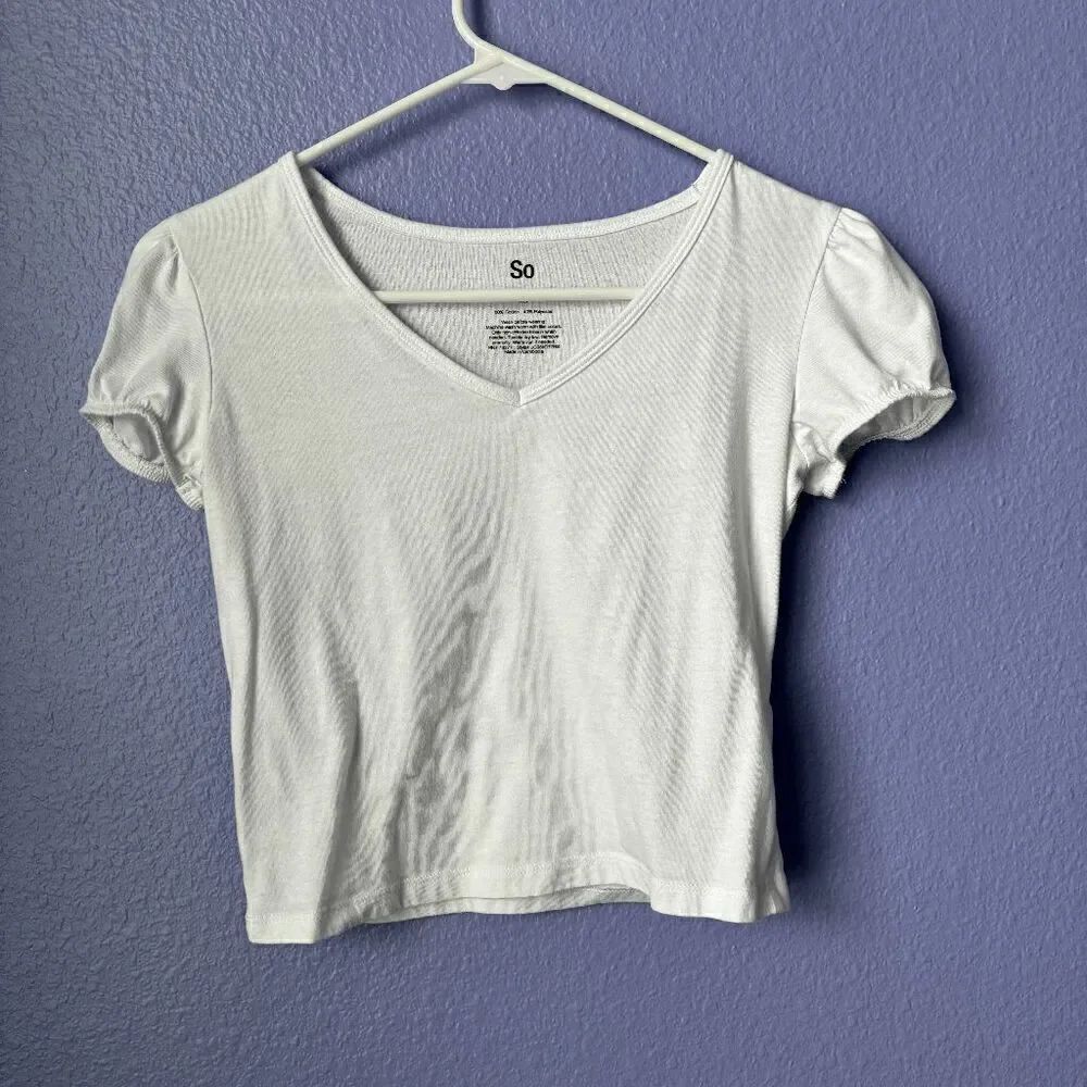 White V Neck Crop Top Fitted Elastic Sleeve Trendy Basic XS Slim Fit Preppy Tee